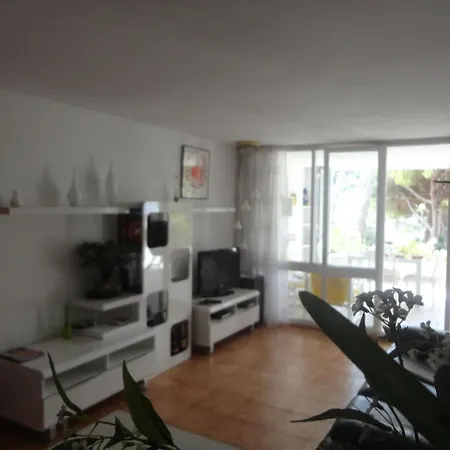 Ginjoler Apartman *